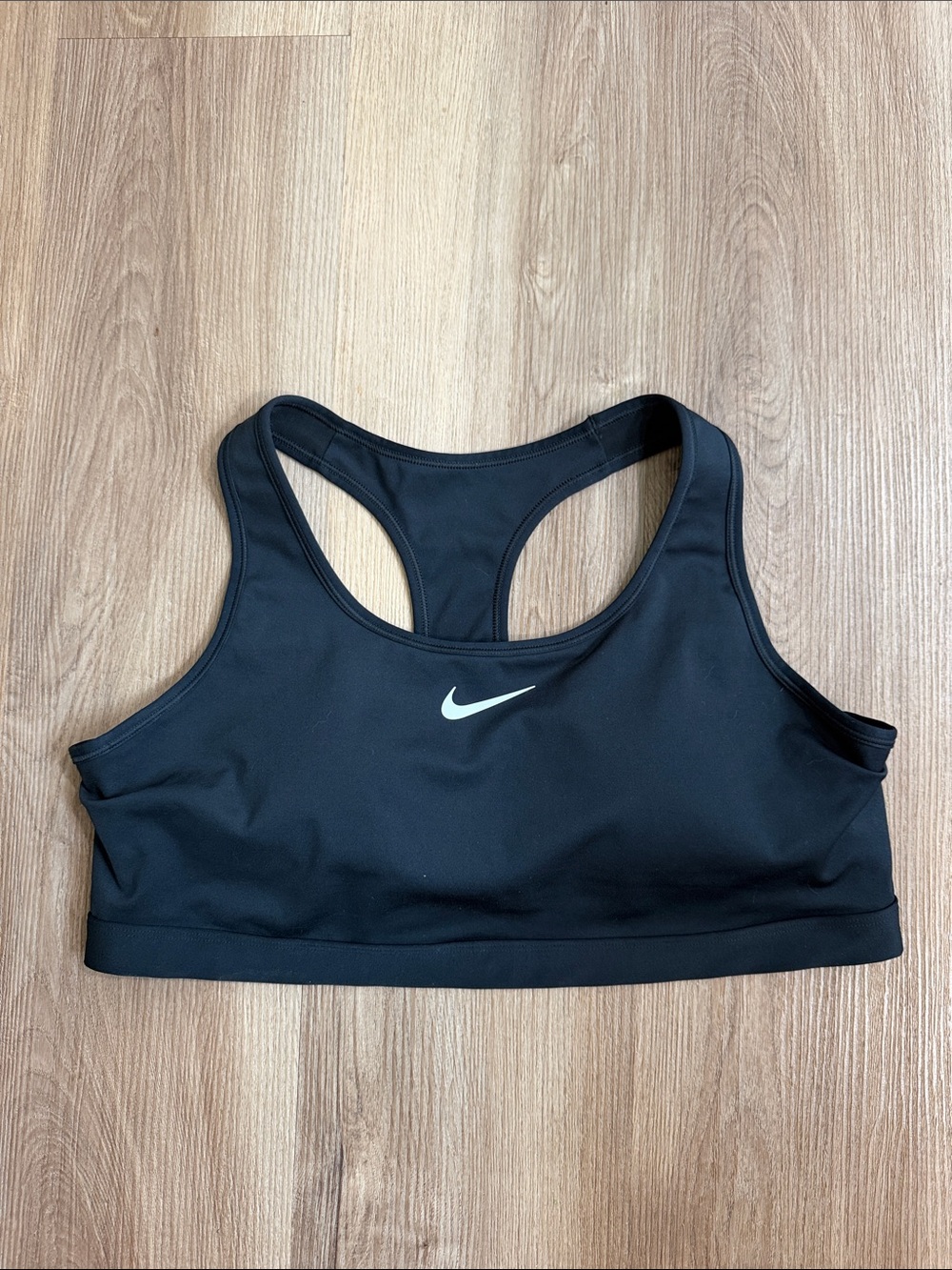 Nike Dri Fit Women’s Sports Bra Black White Swoosh Size XXl or 2X